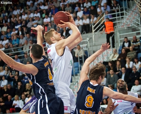 Holy Saturday not for Anwil